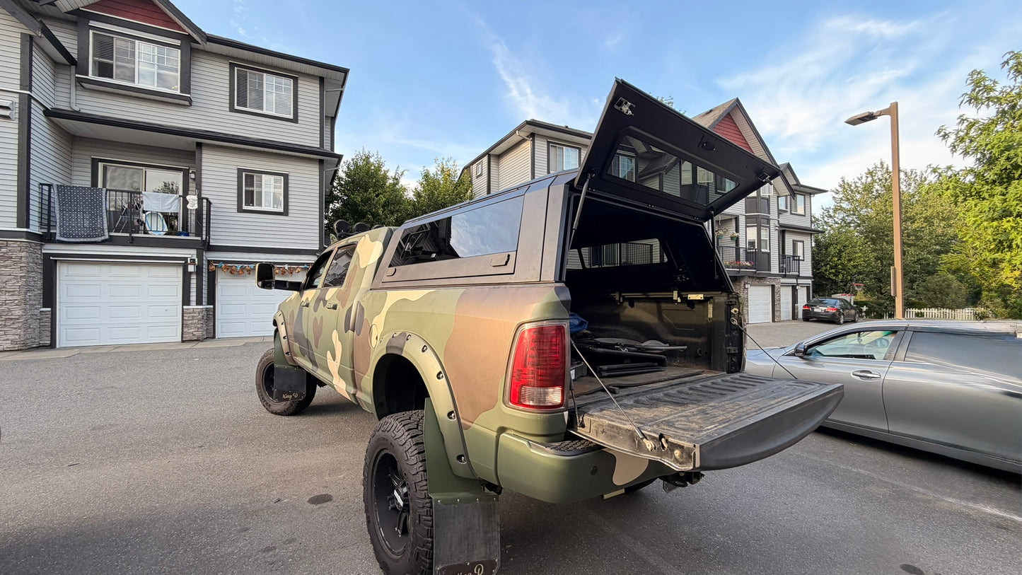 Auvent de camion en aluminium – RAM 1500 6,4 pi (2019+)