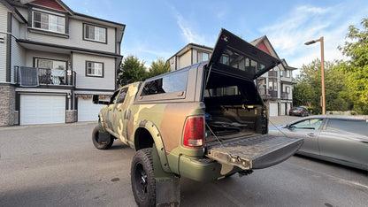 Auvent de camion en aluminium – RAM 1500 6,4 pi (2019+)
